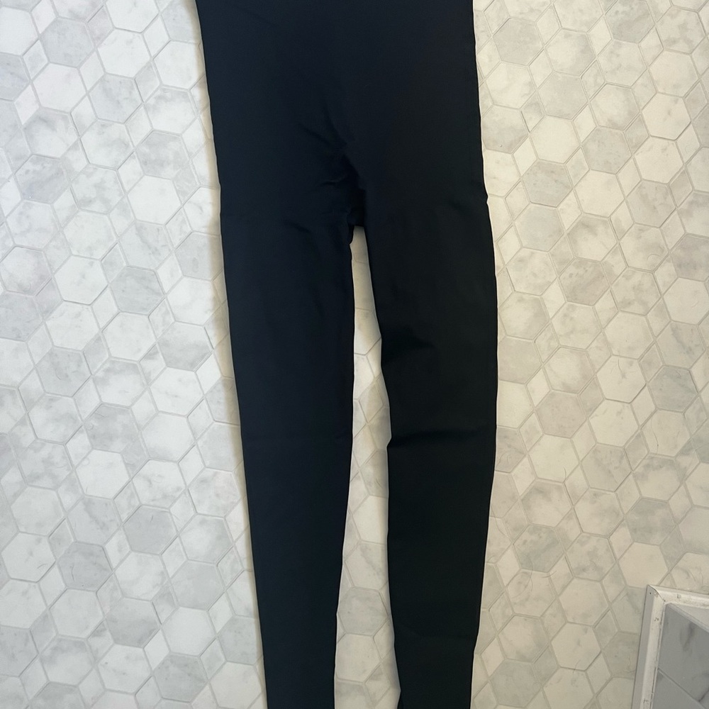 Blanqi High waist postpartum & Nursing Support Leggings - Picture 2 of 3